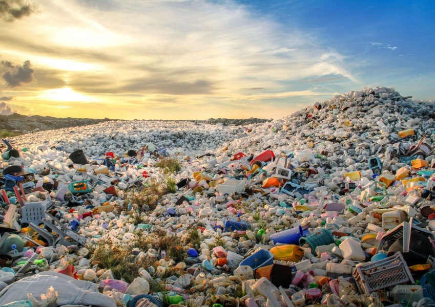 KAI Services Dorong Transportasi Hijau Lewat Pengurangan Sampah Plastik