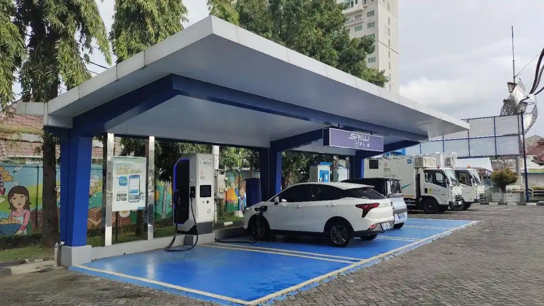 Perkuatan SPKLU Berbasis Energi Surya Jadi Fokus Kerja Sama Indonesia–Korea