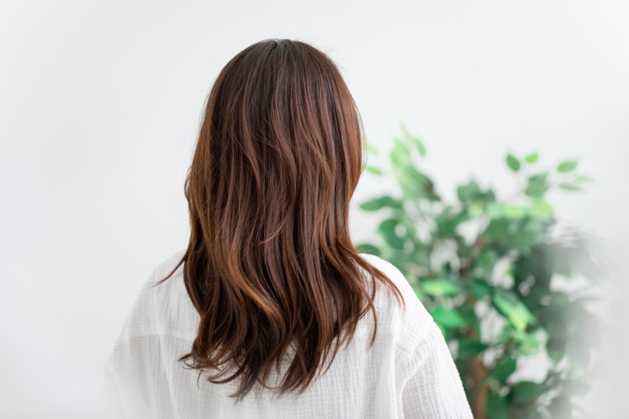 Daftar 16+ Warna Rambut yang Cocok Untuk Kulit Sawo Matang