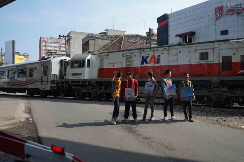Lonjakan Penumpang Kereta Api Sumut Saat Libur Paskah Disertai Edukasi Keselamatan