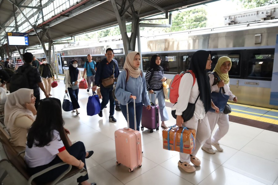 Faktor Peningkatan Penumpang KAI Daop 1 Jakarta Selama Lebaran 2026