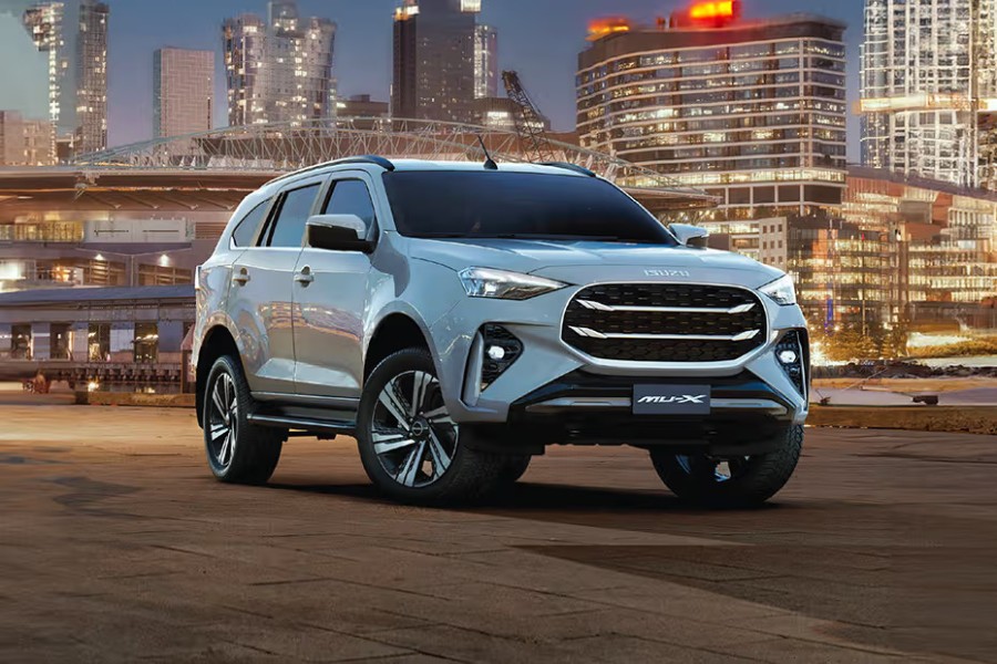Isuzu Tampilkan Kendaraan Komersial Masa Depan di GIIAS 2025
