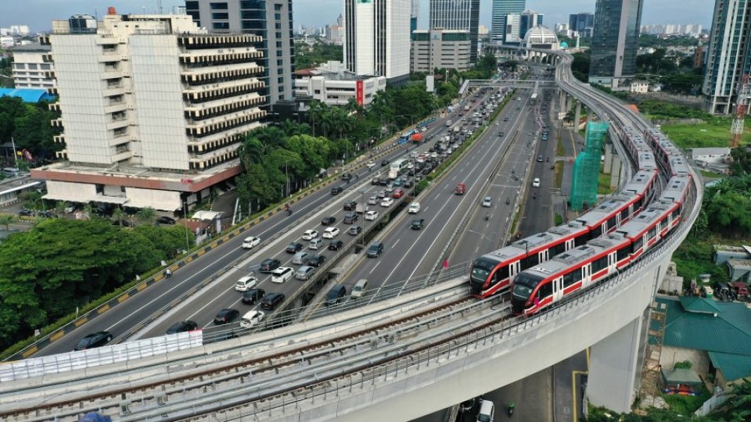 Elektrifikasi Kereta Api Dorong Transportasi Modern dan Ramah Lingkungan