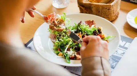 Jangan Skip Makan, Ini Dampak Buruk untuk Tubuh Anda