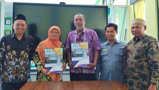 Sinergi SMAMUGA dan Bagaskara Travel Tingkatkan Rihlah Dakwah Siswa