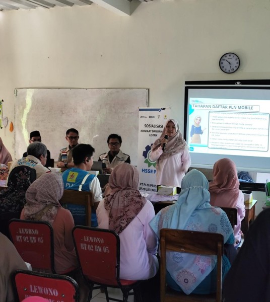 Menghubungkan Energi dan Pendidikan PLN UIP2B Jamali Hadirkan Kombinasi Literasi Kelistrikan dan Digitalisasi