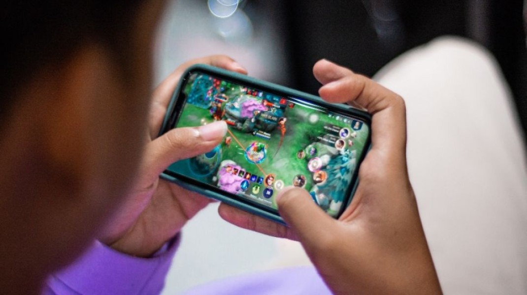 Indonesia Jawara Dunia Main Game Mobile Per Sesi