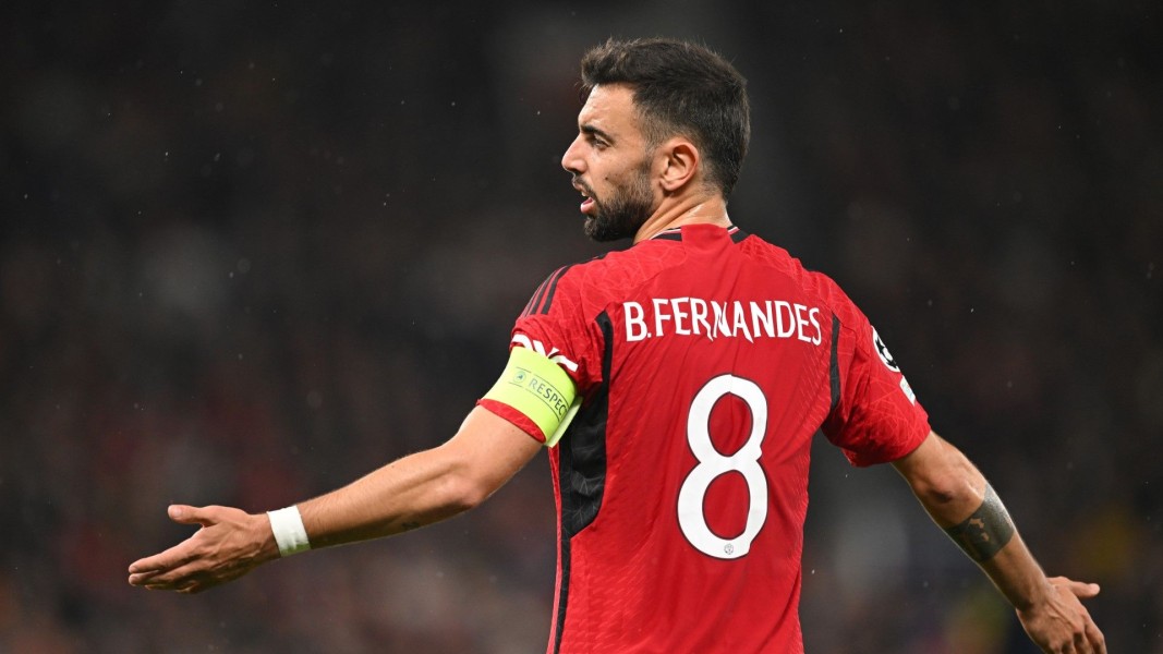 Manchester United Hadapi Pilihan Masa Depan Bruno Fernandes
