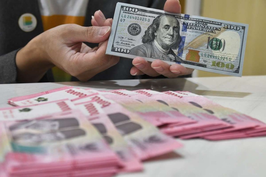 Update Pergerakan Nilai Tukar Rupiah terhadap Dolar AS Hari Ini 1 Desember 2025