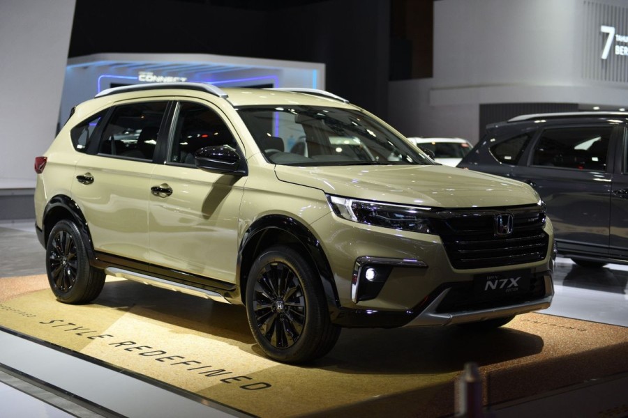 Diskon LSUV Agustus Tembus Rp 35 Juta