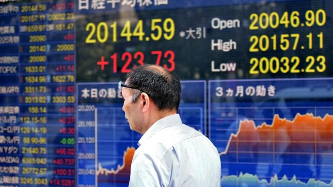 Bursa Asia Bergerak Variatif Seiring Wall Street Cetak Rekor Baru