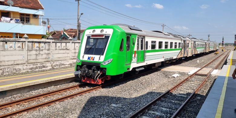 Info Lengkap Perjalanan KA BIAS Solo Madiun 4 Desember 2025 Hari Ini