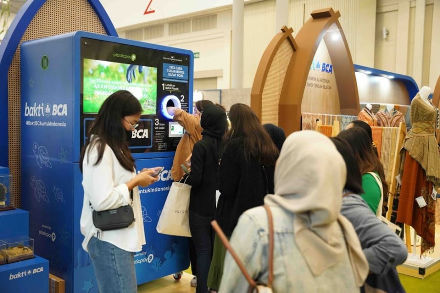 Mesin Daur Ulang Menjadi Daya Tarik Utama di BCA Expoversary 2025