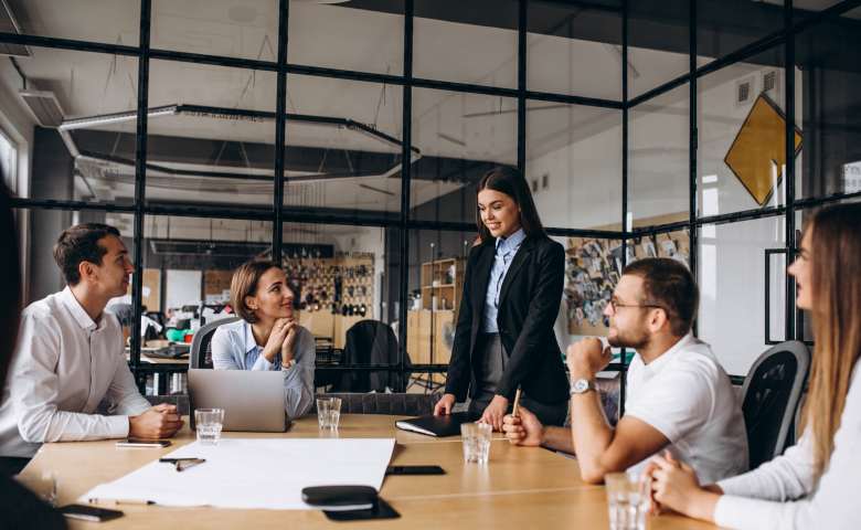 Bangun Citra, Bangun Bisnis: Alasan Personal Branding Jadi Kunci Utama