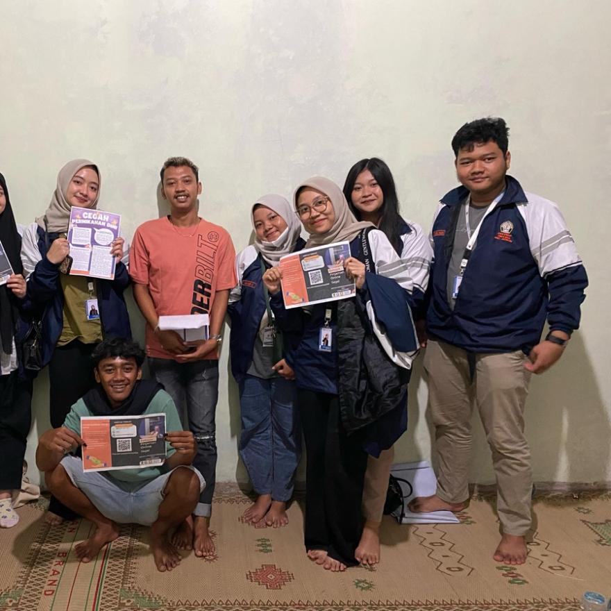 Penyuluhan Bahaya Judi Online dan Pinjaman Online Ilegal oleh Mahasiswa Undip: Melindungi Generasi Muda dari Ancaman Digital