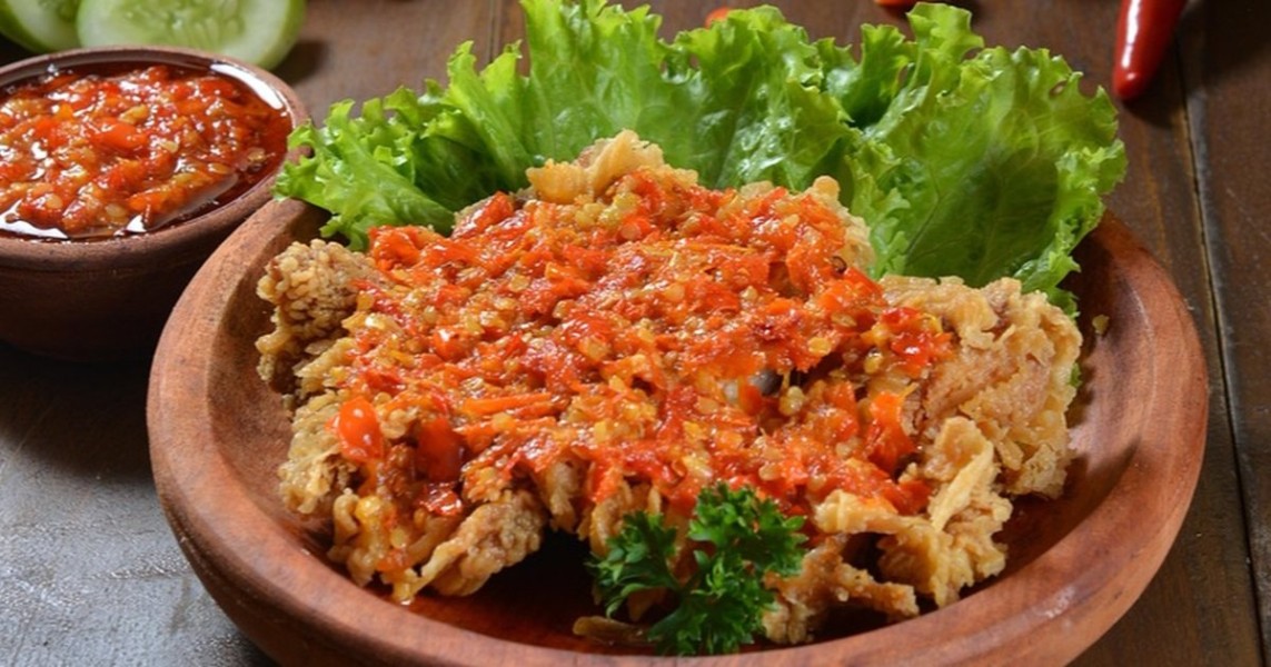 5 Resep Ayam Geprek Pedas Viral Hemat Hanya Rp15 Ribu