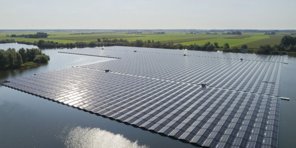 Pengertian, Jenis, Prinsip Kerja, serta Kelebihan dan Kekurangan PLTS