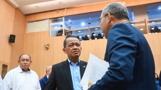 Kementerian ESDM Usulkan Anggaran Rp21,67 Triliun di RAPBN 2026