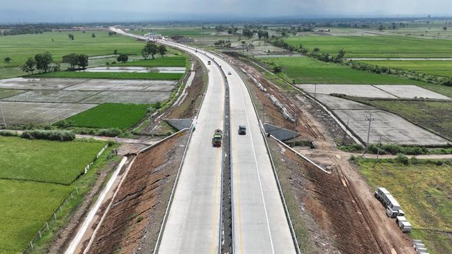 Proyek Tol Probowangi Dongkrak Distribusi dan Efisiensi