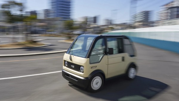 Survei Membuktikan Penggunaan Mobil Listrik Mungil Mibot Sangat Cocok Pekerja Kantoran