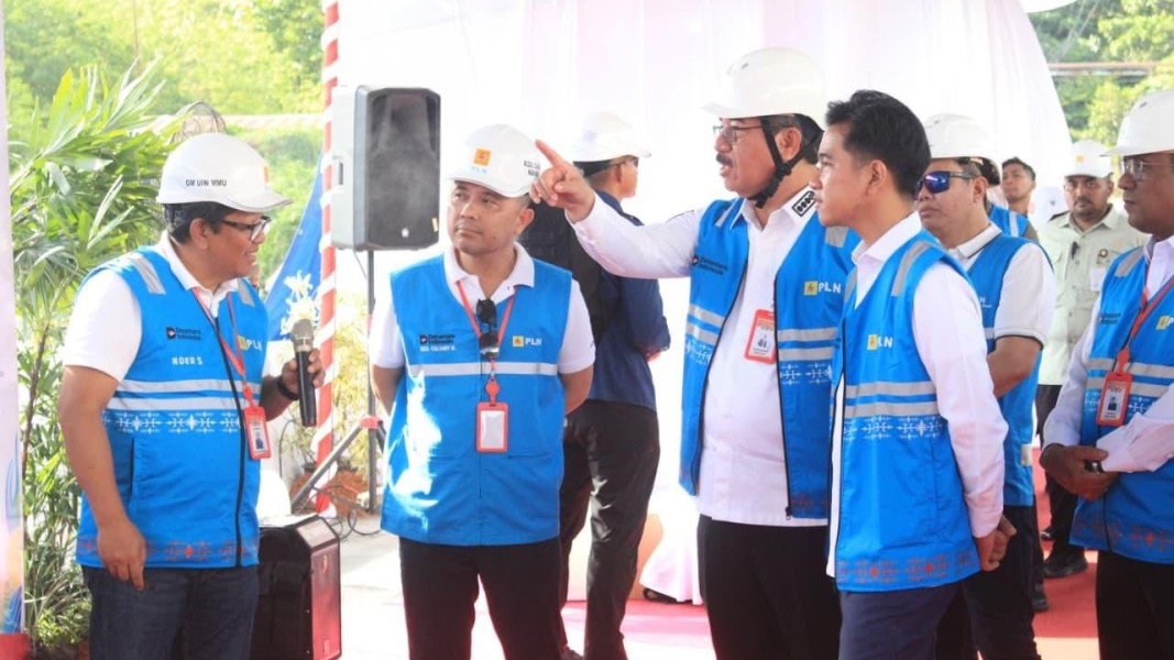 Wapres Gibran Minta PLN Percepat Listrik Desa Menjadi 24 Jam Penuh