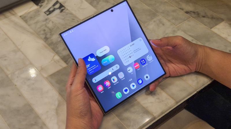 Samsung Galaxy Z Fold7 Resmi Meluncur Sebagai Ponsel Lipat Ultra Tipis Dengan Kamera 200MP