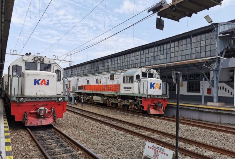 Kereta Api Indonesia Hentikan Kelas Bisnis di Pulau Jawa
