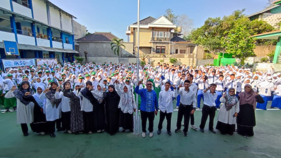 Membangun Kurikulum Pendidikan Keluarga Islami untuk Generasi Z