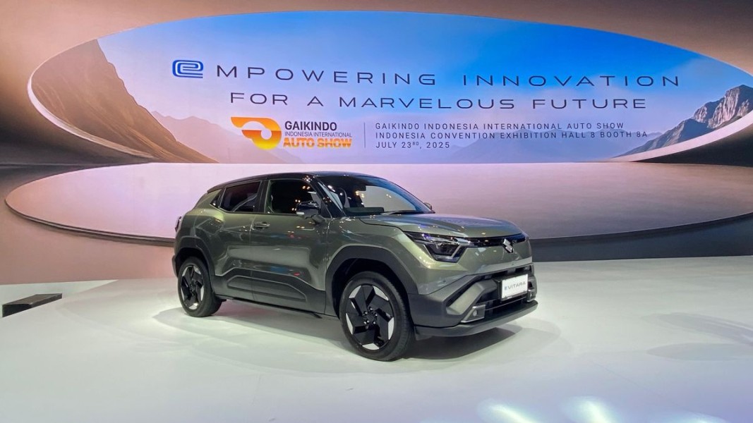Mobil Listrik Suzuki eVitara Jadi Sorotan di GIIAS 2025