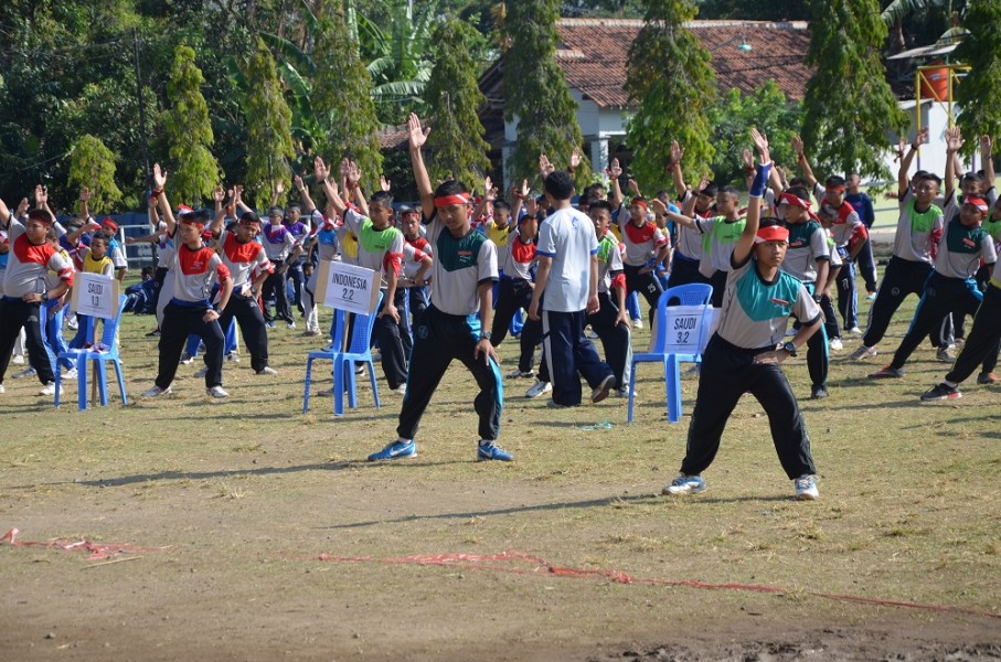 Kesehatan Santri Masa Depan Cerah
