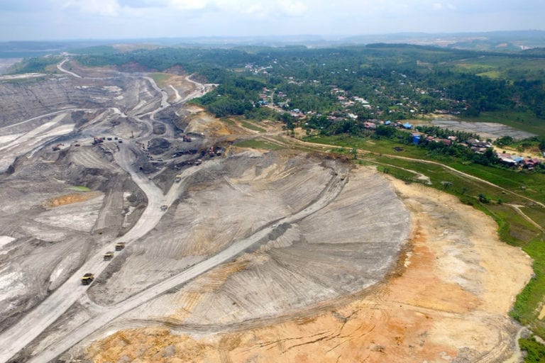 Pertambangan Dominasi Investasi PMDN Kaltim Triwulan I 2025