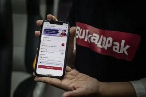 Penutupan Marketplace Bukalapak: Fokus Baru pada Jualan Pulsa dan Token Listrik