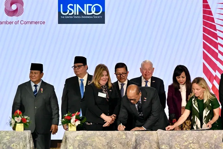 Prabowo Saksikan MoU Danantara Dan Arm Indonesia Kirim 15000 Engineer