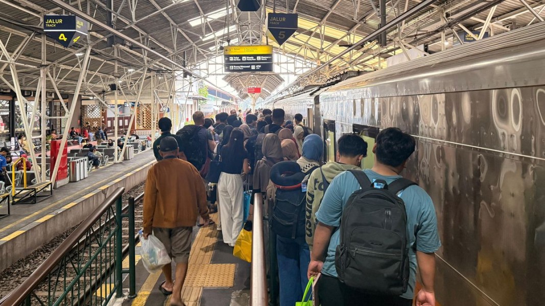 KAI Daop 6 Catat 44.480 Penumpang Saat Puncak Arus Balik Paskah