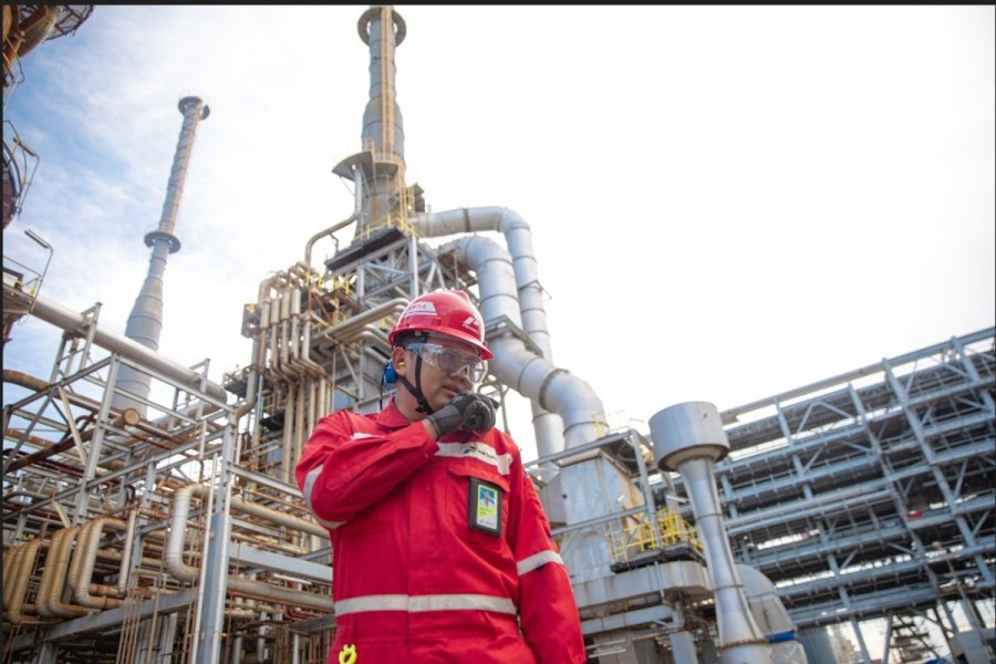 Aksi Korporasi di Hulu dan Hilir Minyak dan Gas di Indonesia pada Kuartal I Tahun 2025