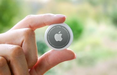 Apple Tingkatkan Investasi di Indonesia: Pembangunan Pabrik AirTag dan Tantangan TKDN