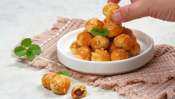 Batas Aman Makan Nastar Saat Lebaran Agar Berat Badan Tetap Stabil