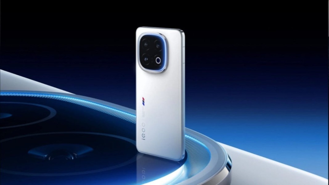 Spesifikasi Smartphone Gaming IQoo 15 Menggabungkan Baterai Besar