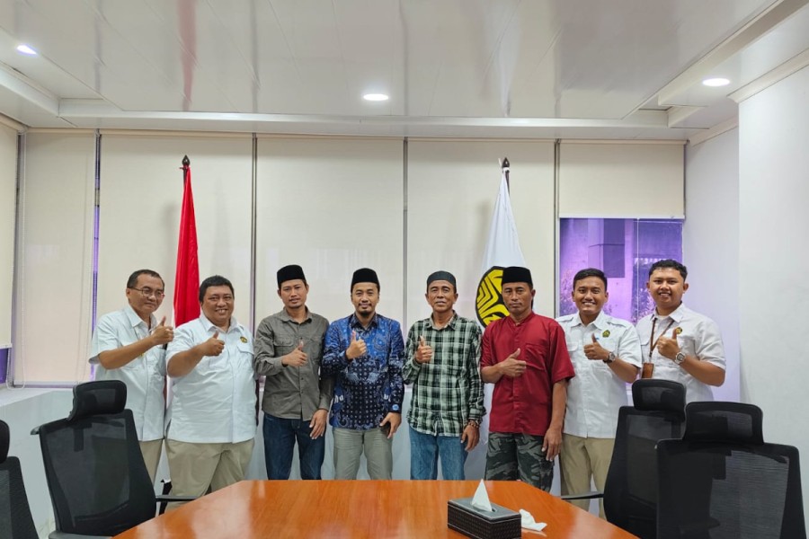 Masyarakat Masalembu Sampaikan Harapan Percepatan Pembangunan Listrik Ke Kementerian ESDM RI