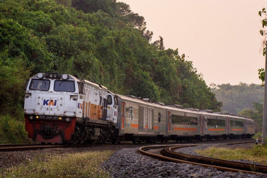 Jadwal Lengkap Kereta Api Surabaya Menuju Yogyakarta