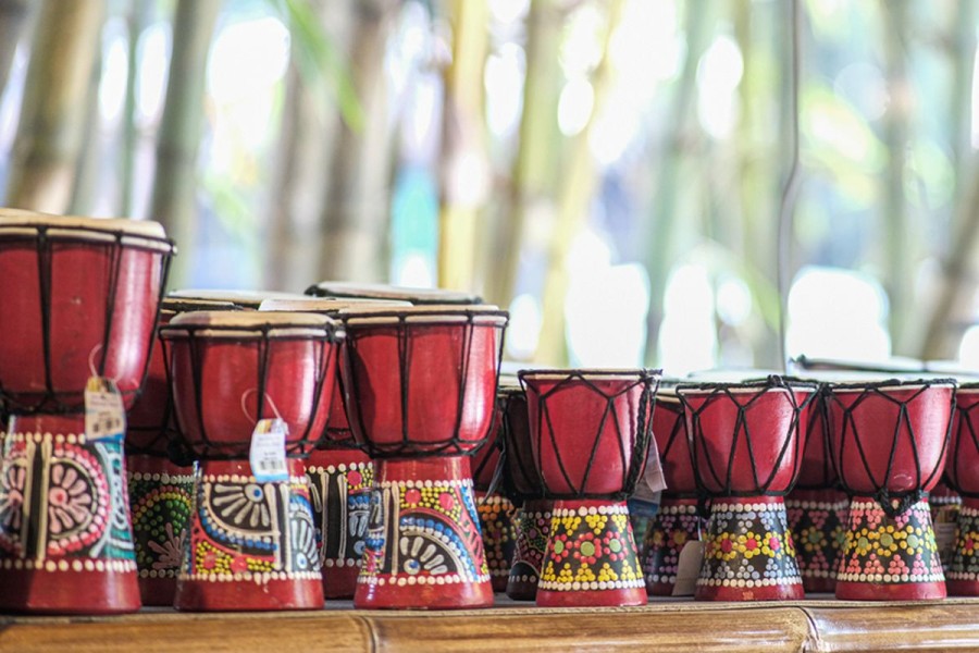 Mengenal Apa Itu Alat Musik Tifa, Mitos, hingga Fungsinya