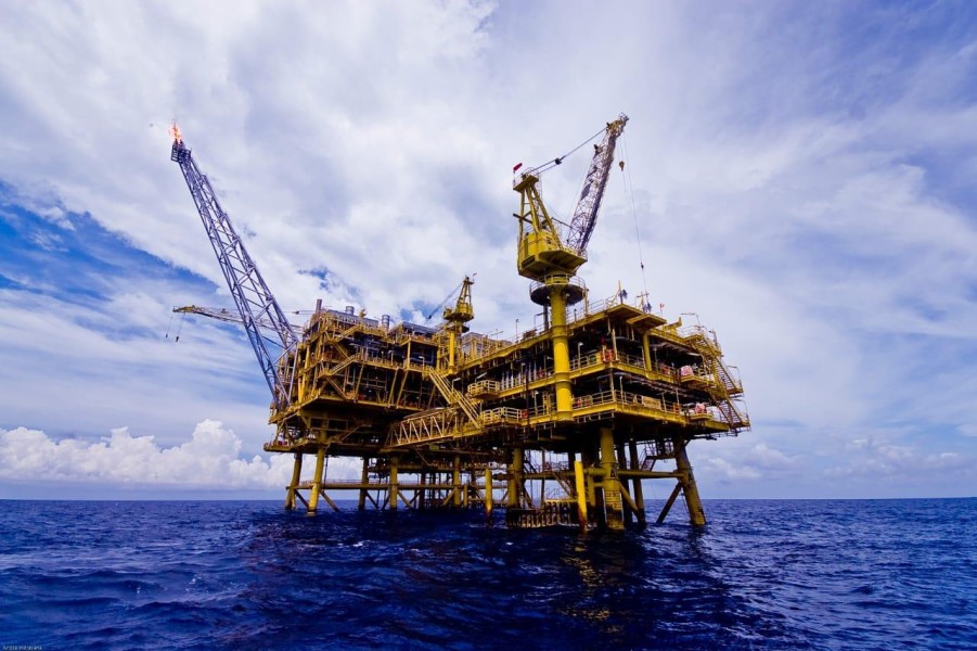 Harga Minyak Dunia Stabil Naik, Investor Tetap Percaya Diri Hadapi Pasar Energi