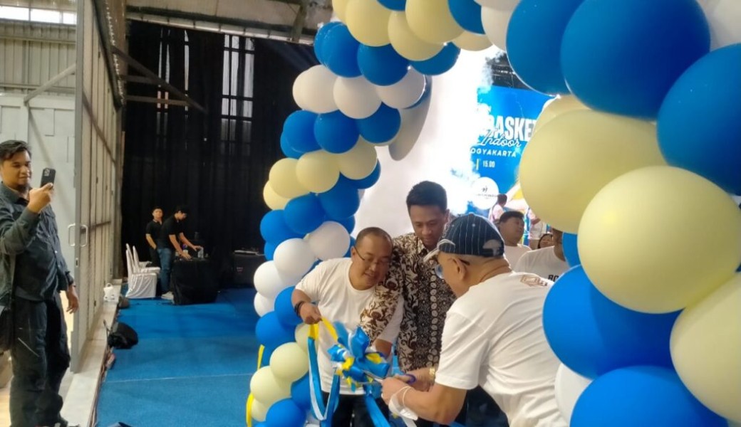 Peresmian Lapangan Basket Premium Indoor SMA Bopkri 1 Yogyakarta: Fasilitas Olahraga Modern untuk Generasi Muda