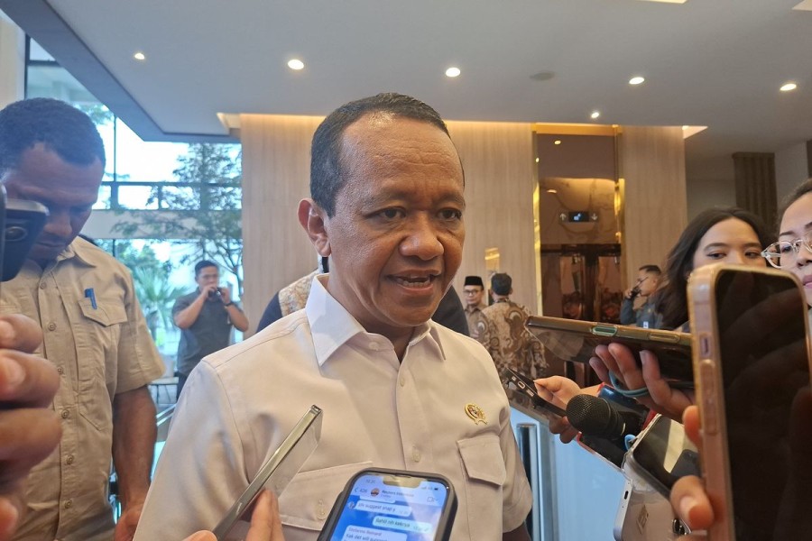Bahlil Bahas Strategi Harga BBM Nonsubsidi Tetap Stabil