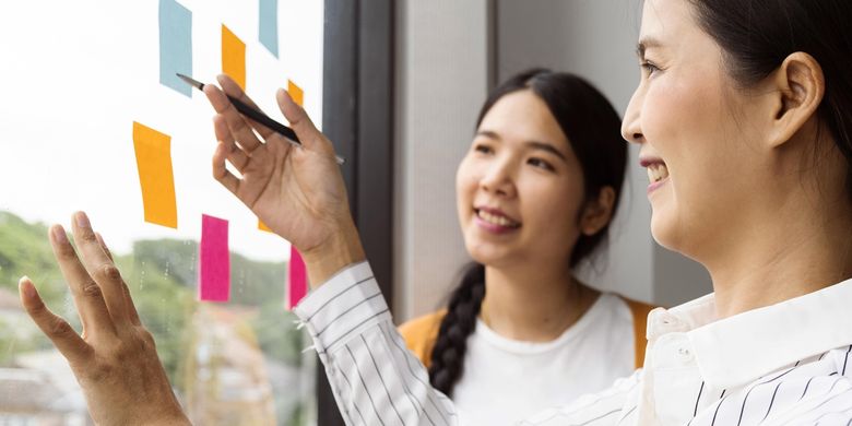 Pengertian First Experience, Cara, dan Tips Mengahadapinya