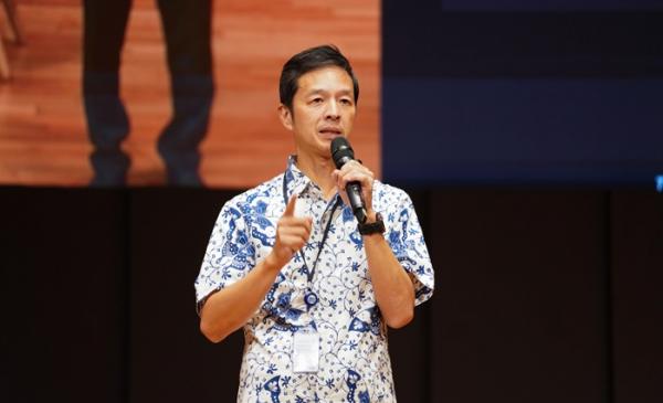 Direktur BCA: Mahasiswa Perlu Berani Merangkul Perubahan di Era Disrupsi
