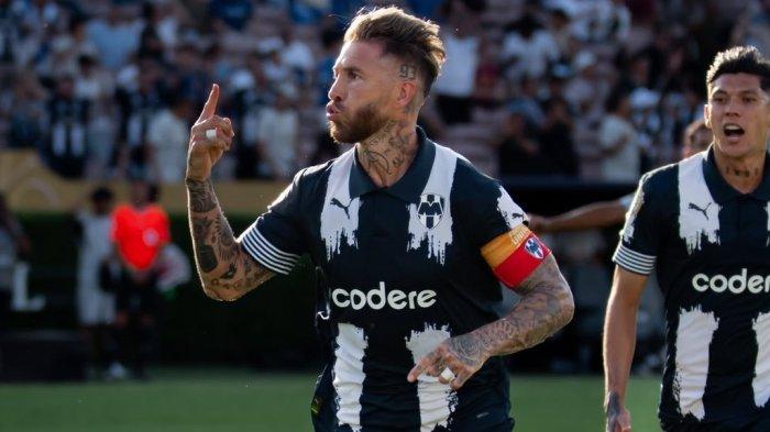 Sergio Ramos Tawarkan Diri, AC Milan Pertimbangkan Transfer