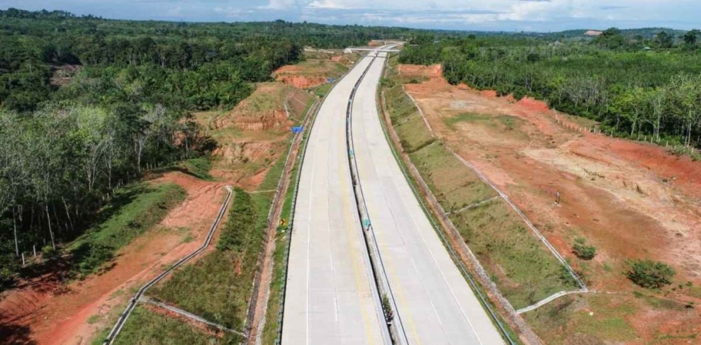 Proyek Tol Probowangi Tantang Medan Bukit Paiton dengan Kualitas dan Ketepatan Waktu