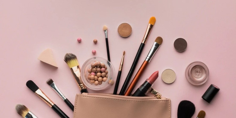 Muted Makeup Menjadi Tren Populer untuk Tampilan Cantik Alami Indonesia