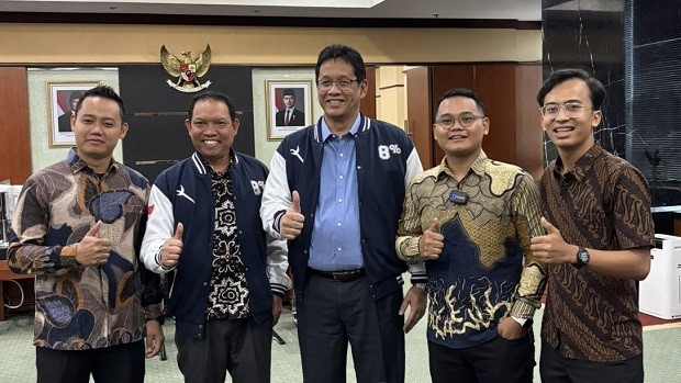 Dukungan Purbaya pada Jaket Dream 8 Perkuat Komitmen terhadap Kemajuan UMKM Lokal